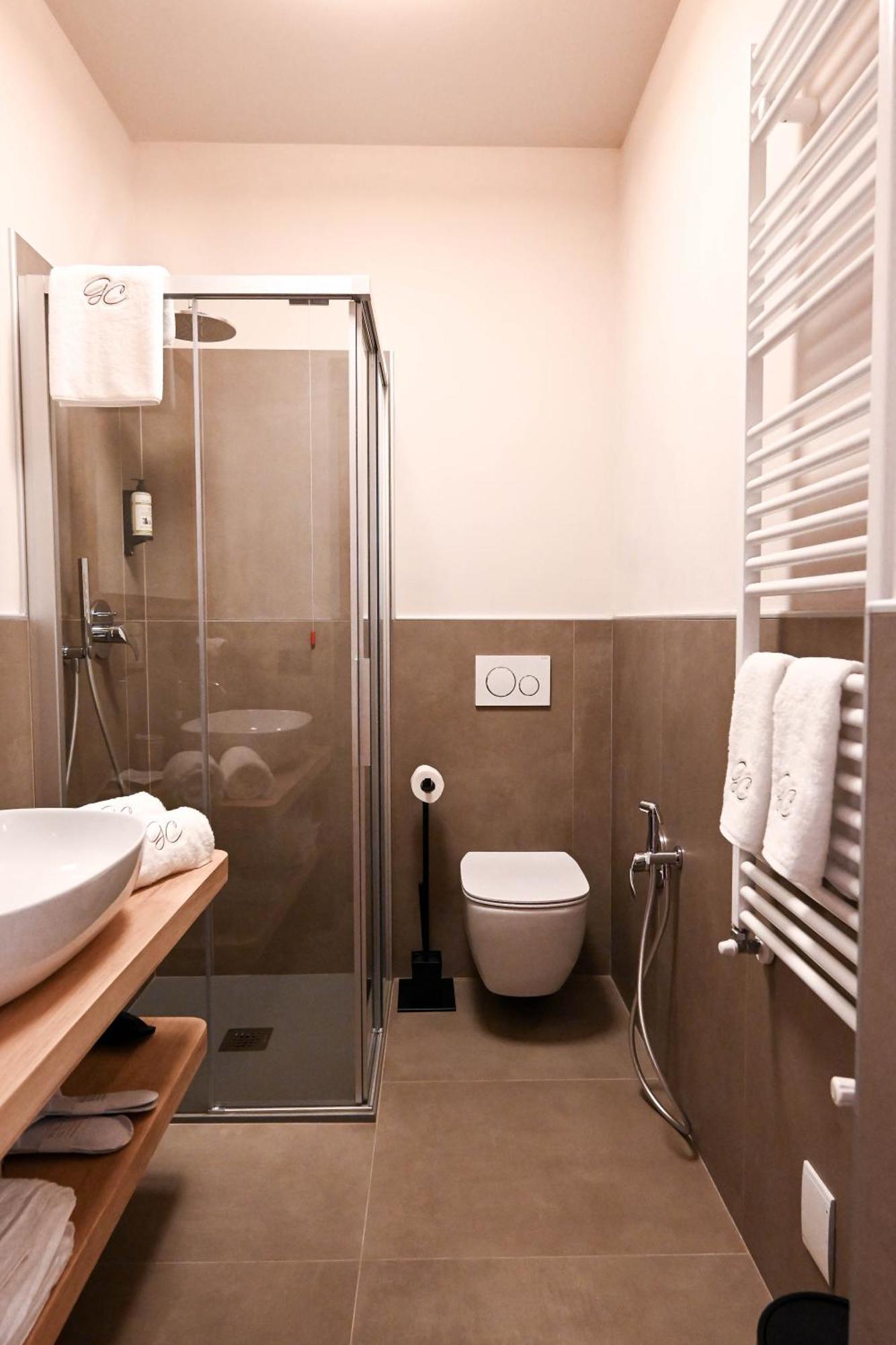 Grey Castle Garni&suite Hotel 2*